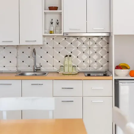 Daire Knez With Terrace