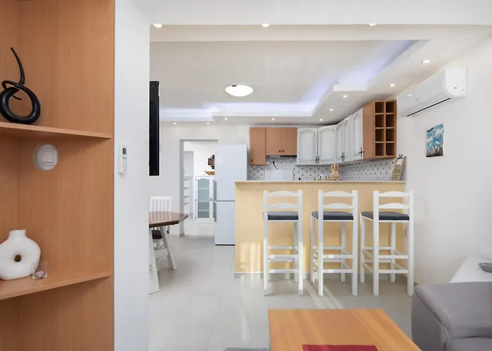 Apartment Knez With Terrace Makarska